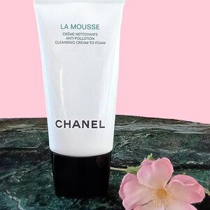 Chanel La Mousse Anti Pollution Cleansing Cream to Foam Cleanser Full Size